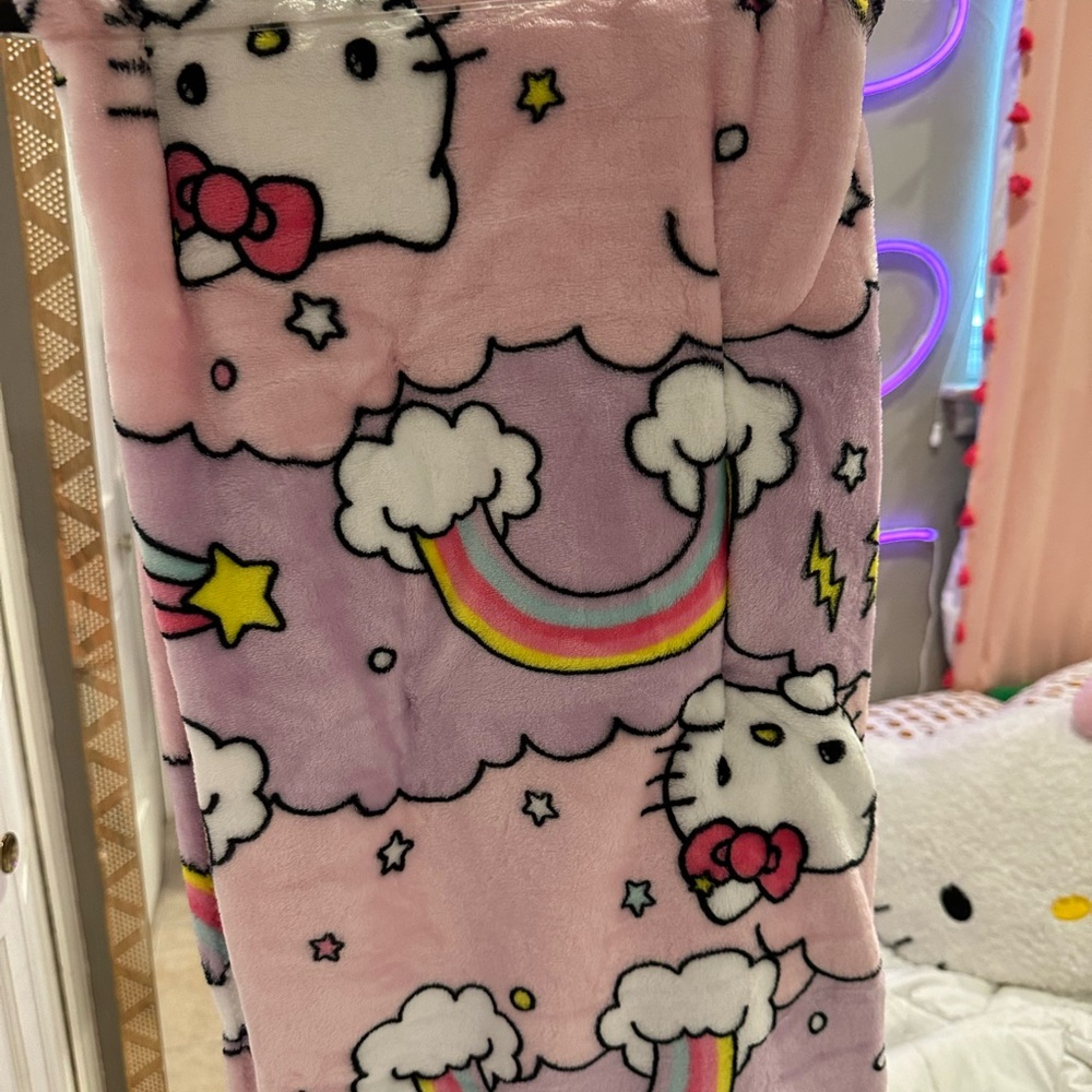 Hello Kitty Rainbow Blanket